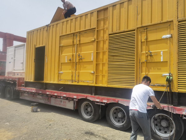 安化汽油发电机对供油装置的要求