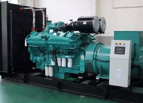 安化发电机如何选择合适的除垢剂来清洗水冷式机油散热器？